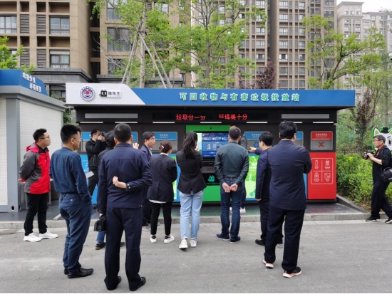 貓先生環(huán)保垃圾房，定時定點生活垃圾投放站，垃圾房廠家