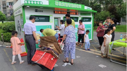 貓先生智能垃圾分類，垃圾分類房生產(chǎn)廠家，廢品回收站價格